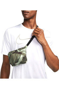 Nike CHAQUETA RUNNING HOMBRE RPL WINDRUNNER CAMO 05