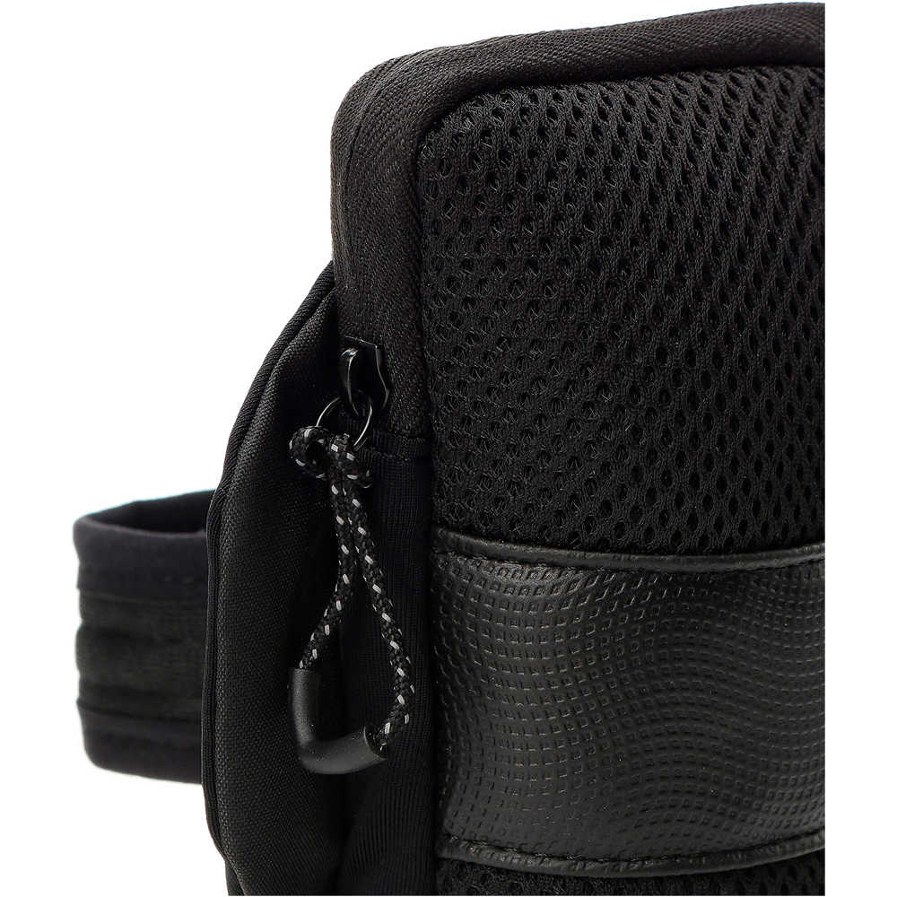 Puma soporte móvil PR Mobile Armband 04