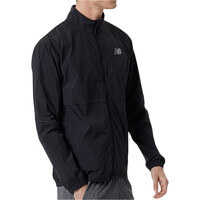 New Balance CHAQUETA RUNNING HOMBRE Impact Run Packable Jacket vista trasera