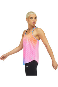 New Balance camiseta técnica tirantes mujer Printed Accelerate Tank vista detalle