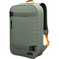 The Vrldsvan 17L backpack (The Scholar 17L)