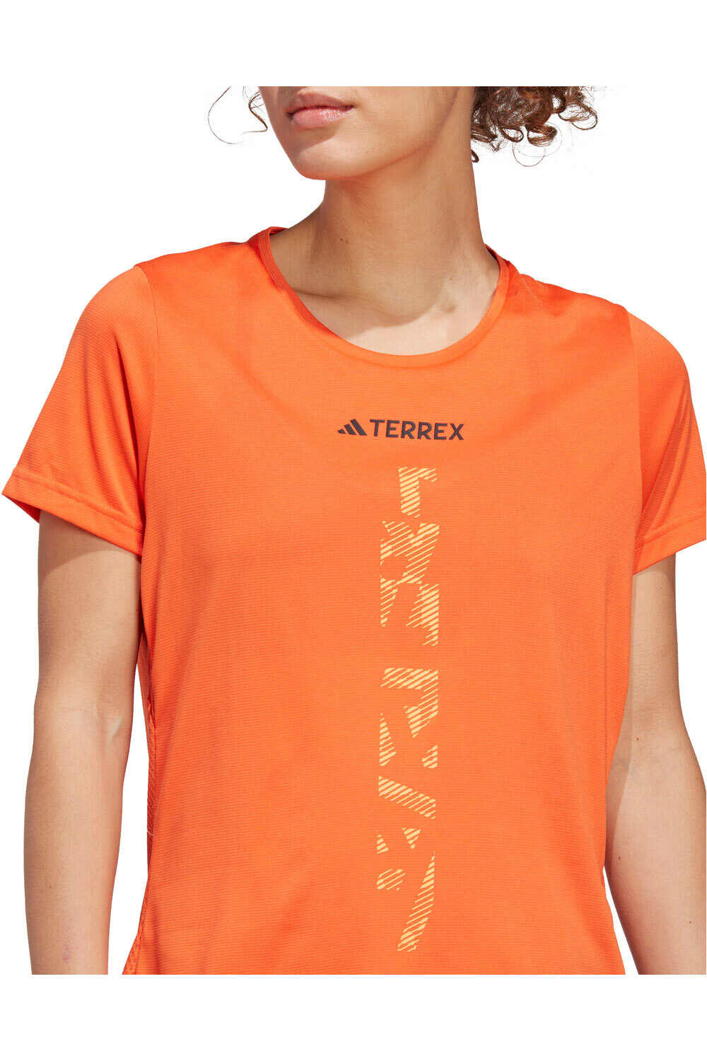 adidas camiseta entrenamiento manga corta mujer Terrex Agravic Trail Running vista detalle