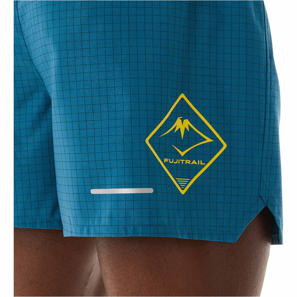 Asics pantalón running hombre FUJITRAIL LOGO SHORT 04