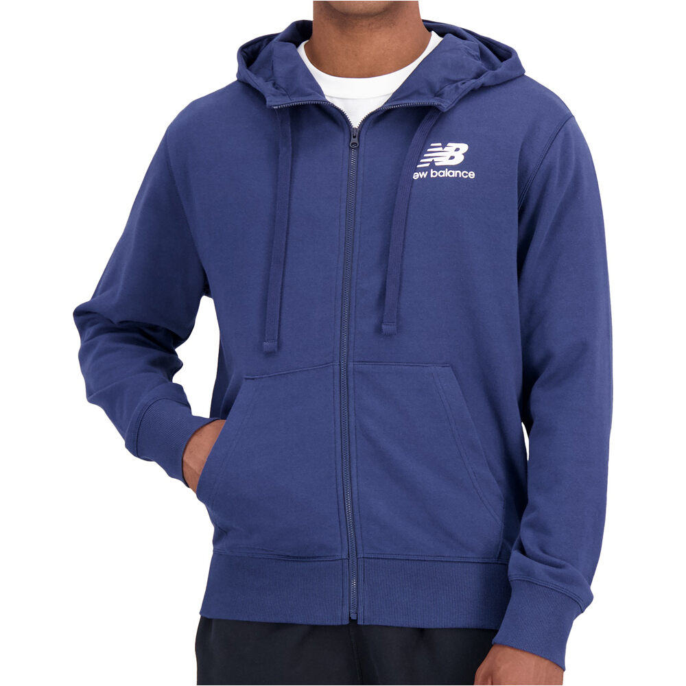 New Balance sudadera hombre Essentials Stacked Logo FT Jacket 04