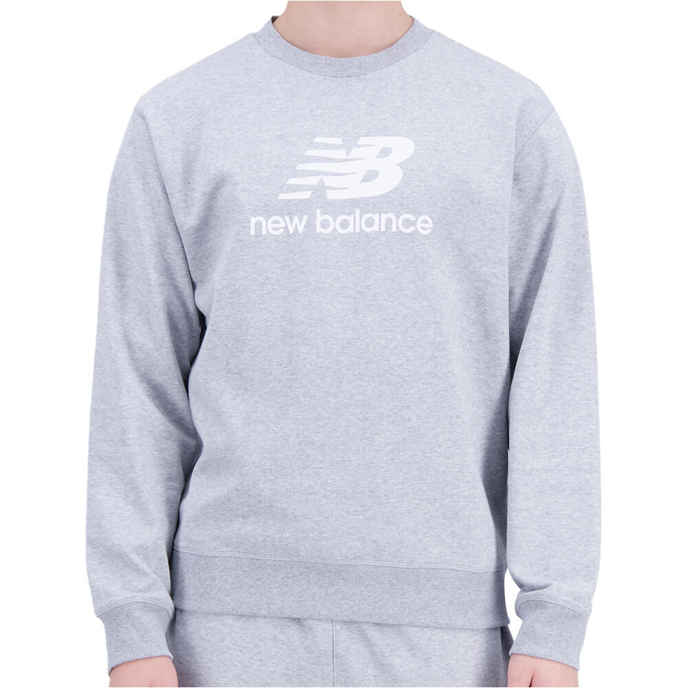 New Balance sudadera hombre Essentials Stacked Logo FT Crewneck 04