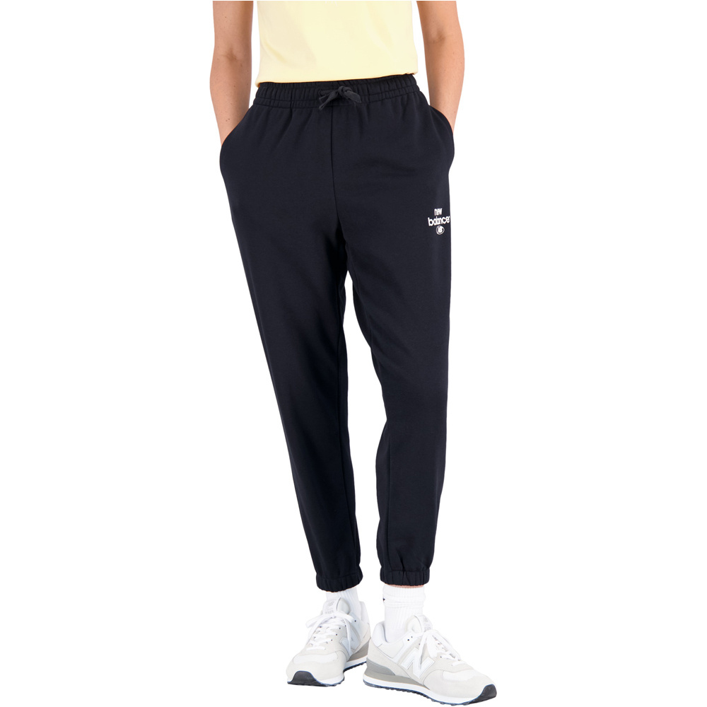 Essentials reimagined brushed back fleece pantalón mujer Negro (S)