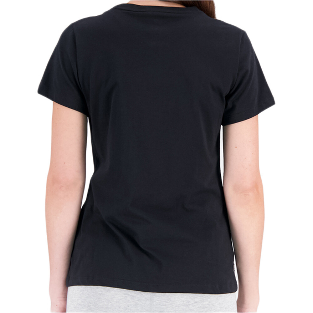 New Balance camiseta manga corta mujer Essentials Reimagined Archive Cotton Jersey Athletic Fit T-S vista trasera