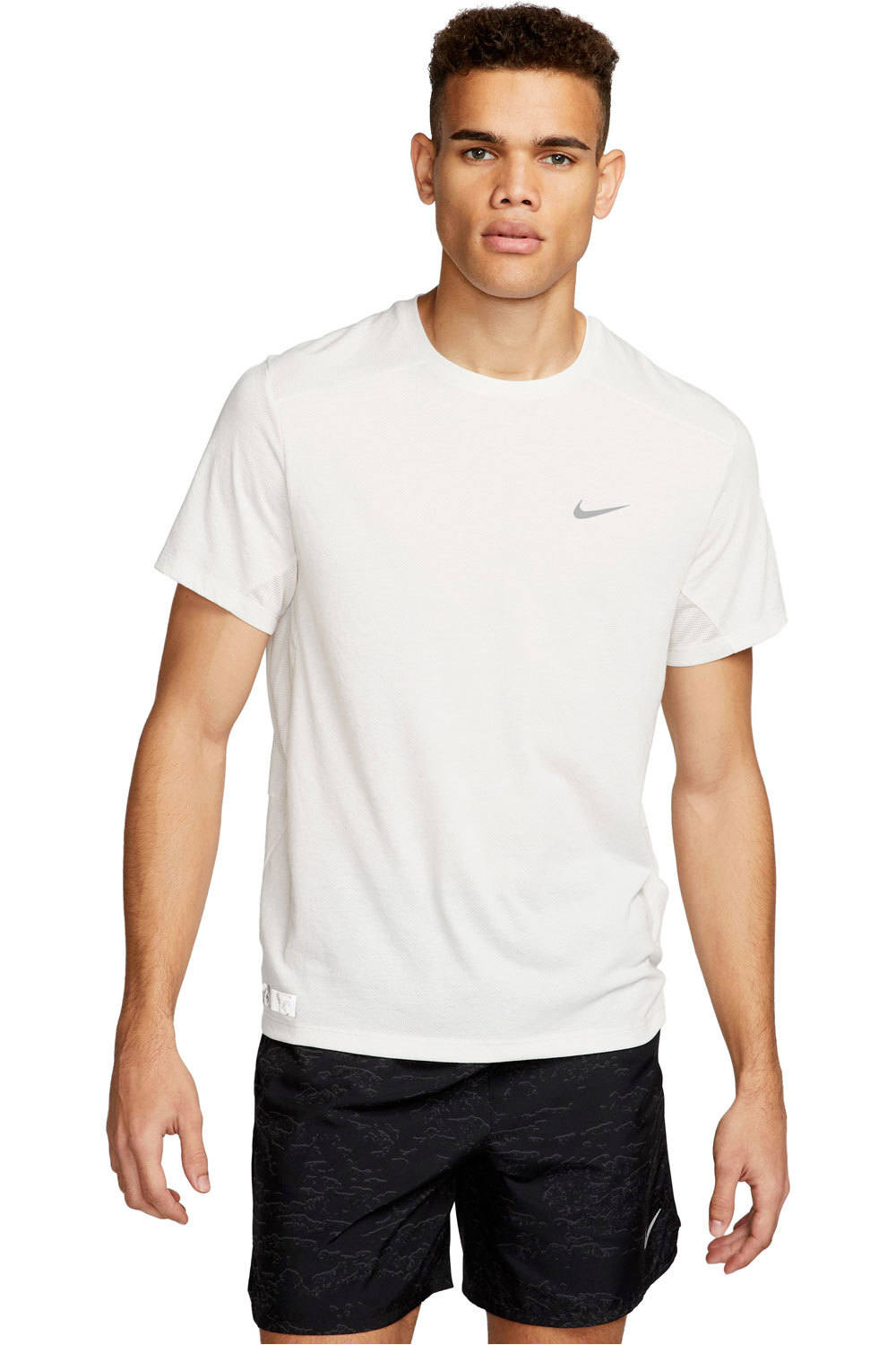 Nike camiseta técnica manga corta hombre M NK DF RDVN RISE 365 SS vista frontal