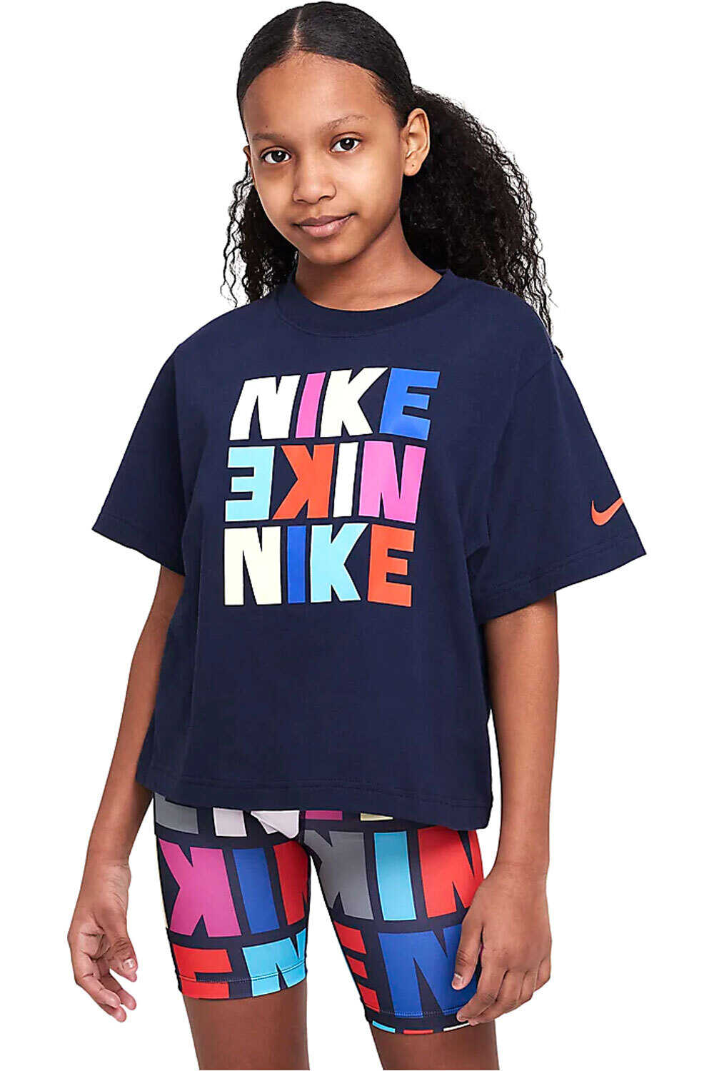 Nike camiseta manga corta niña G NSW TEE BOXY PRINT vista frontal