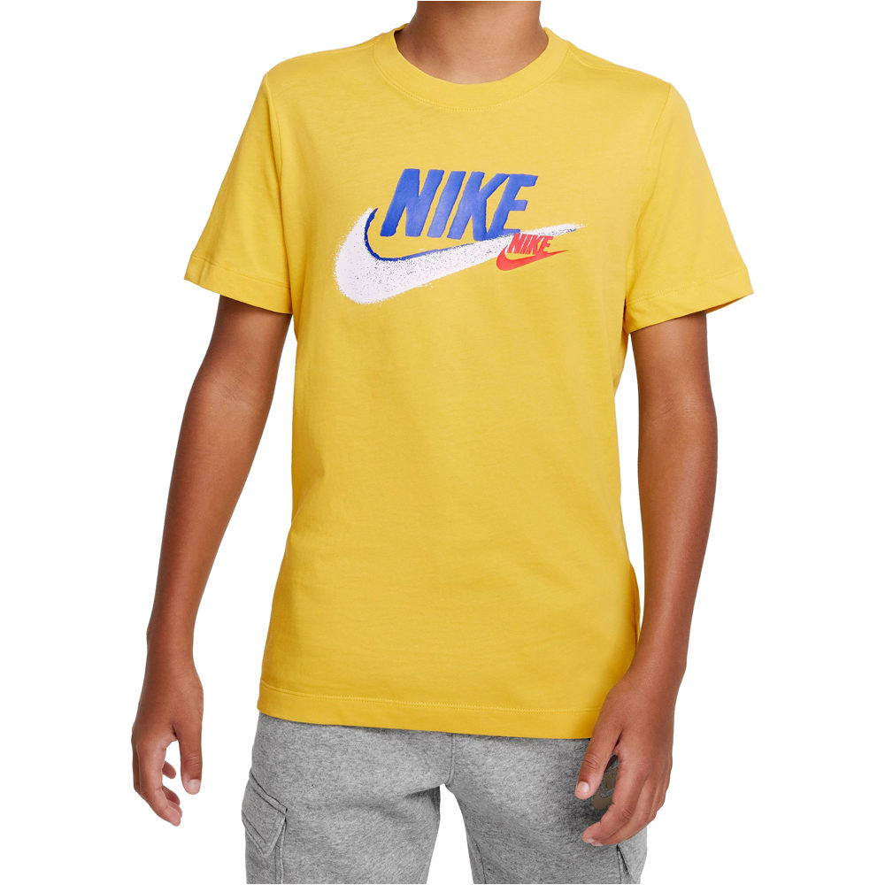 Nike camiseta manga corta niño B NSW SI SS TEE 03