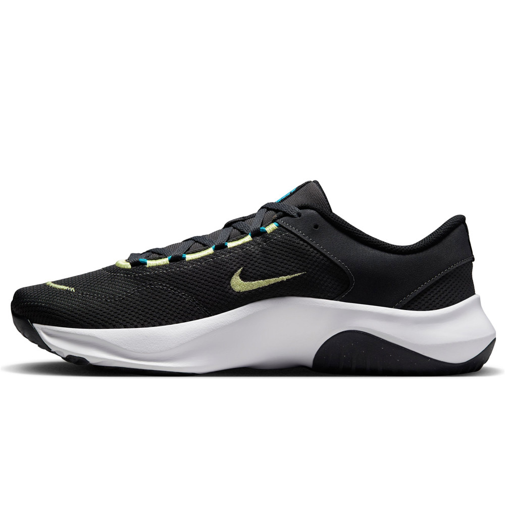 Nike zapatilla cross training hombre LEGEND ESSENTIAL NEAZ lateral interior