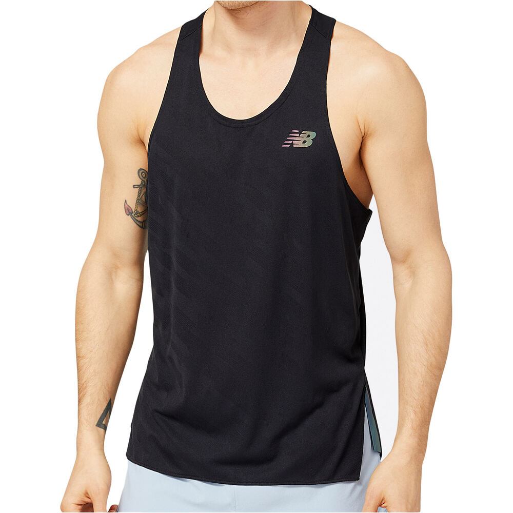 New Balance camiseta entrenamiento tirantes hombre Q Speed Jacquard Singlet vista frontal