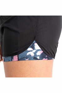 Dare2b pantalones y mallas cortas fitness mujer Sprint Up Short 03