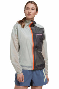 adidas CHAQUETA TRAIL RUNNING MUJER Terrex Agravic 2.5-Layer impermeable vista frontal