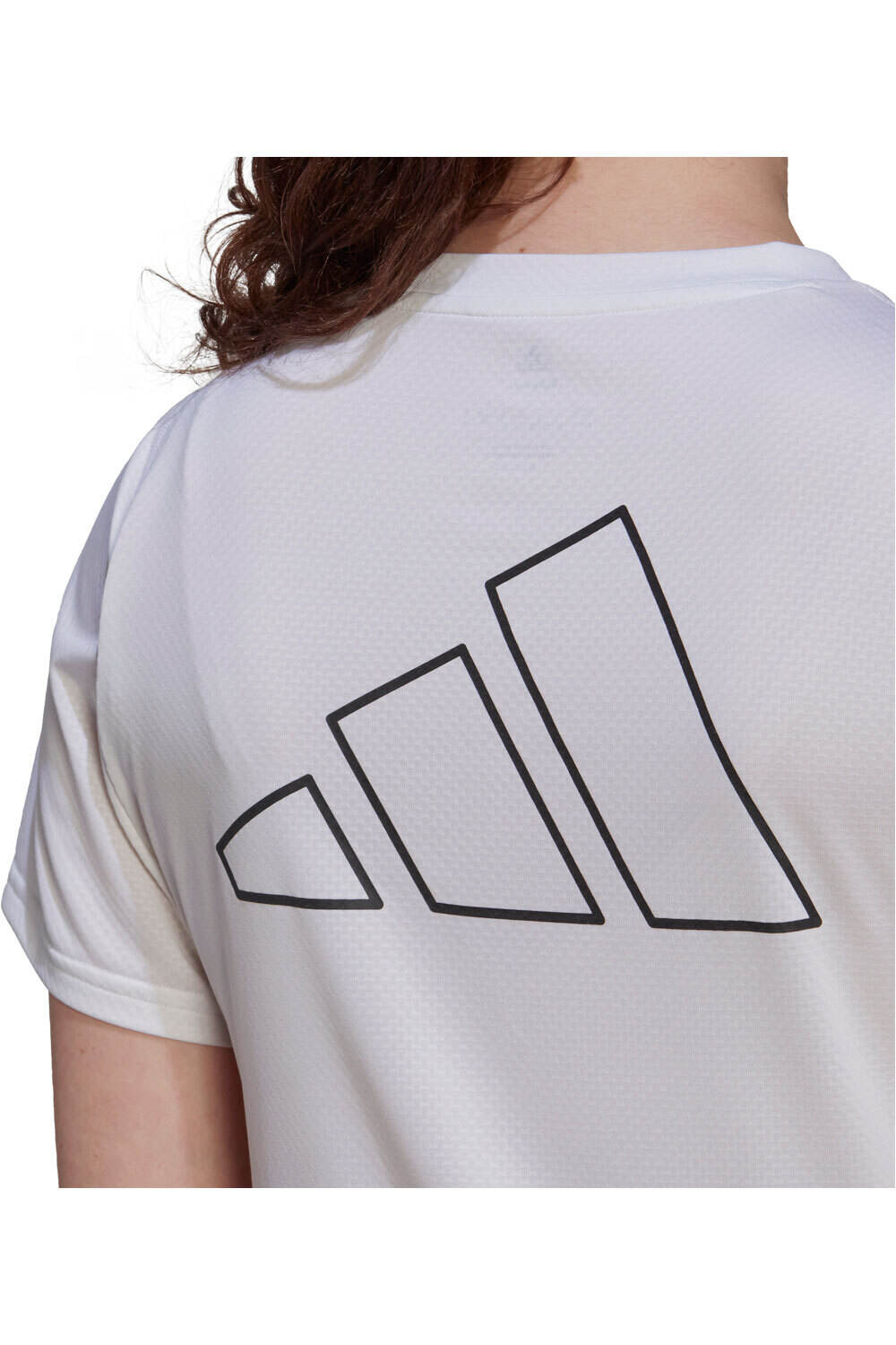 adidas camiseta entrenamiento manga corta mujer Run Icons Running vista detalle