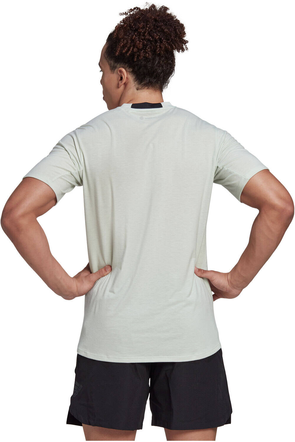 adidas camiseta fitness hombre Designed for Training vista trasera