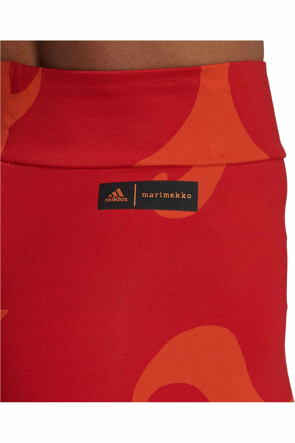 adidas Malla Corta Mujer Marimekko Rib Knee Length vista detalle