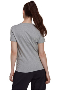 adidas camiseta manga corta mujer LOUNGEWEAR Essentials Slim Logo vista trasera