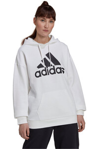 adidas sudadera mujer Essentials Logo Boyfriend Fleece (con capucha) vista frontal