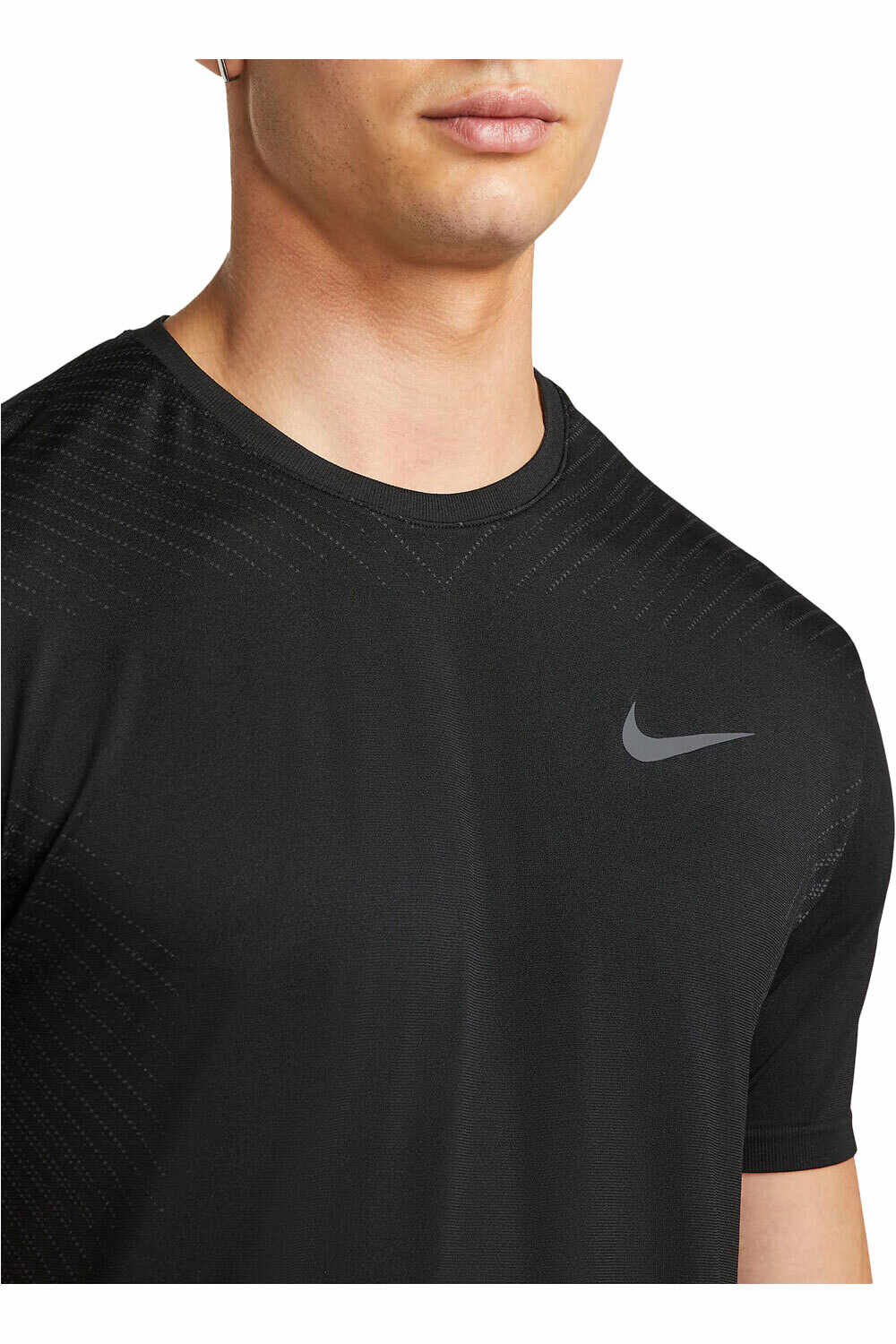 Nike camiseta fitness hombre M NK DF SEAMLESS SS TOP vista detalle