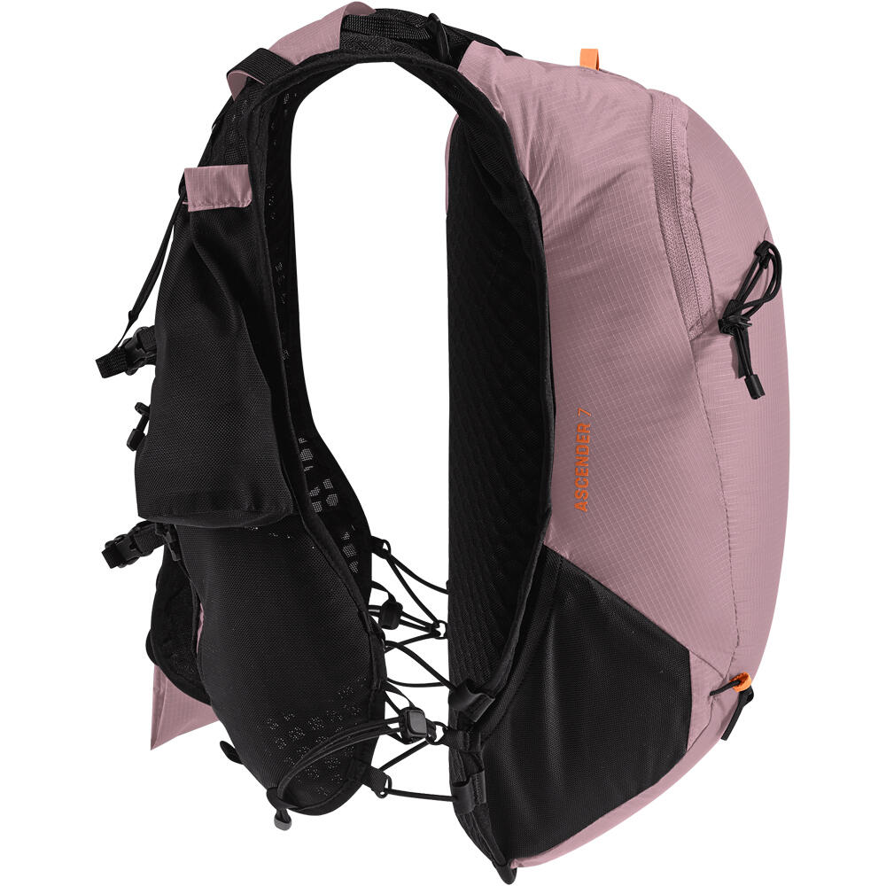 Deuter varios running Ascender 7 06