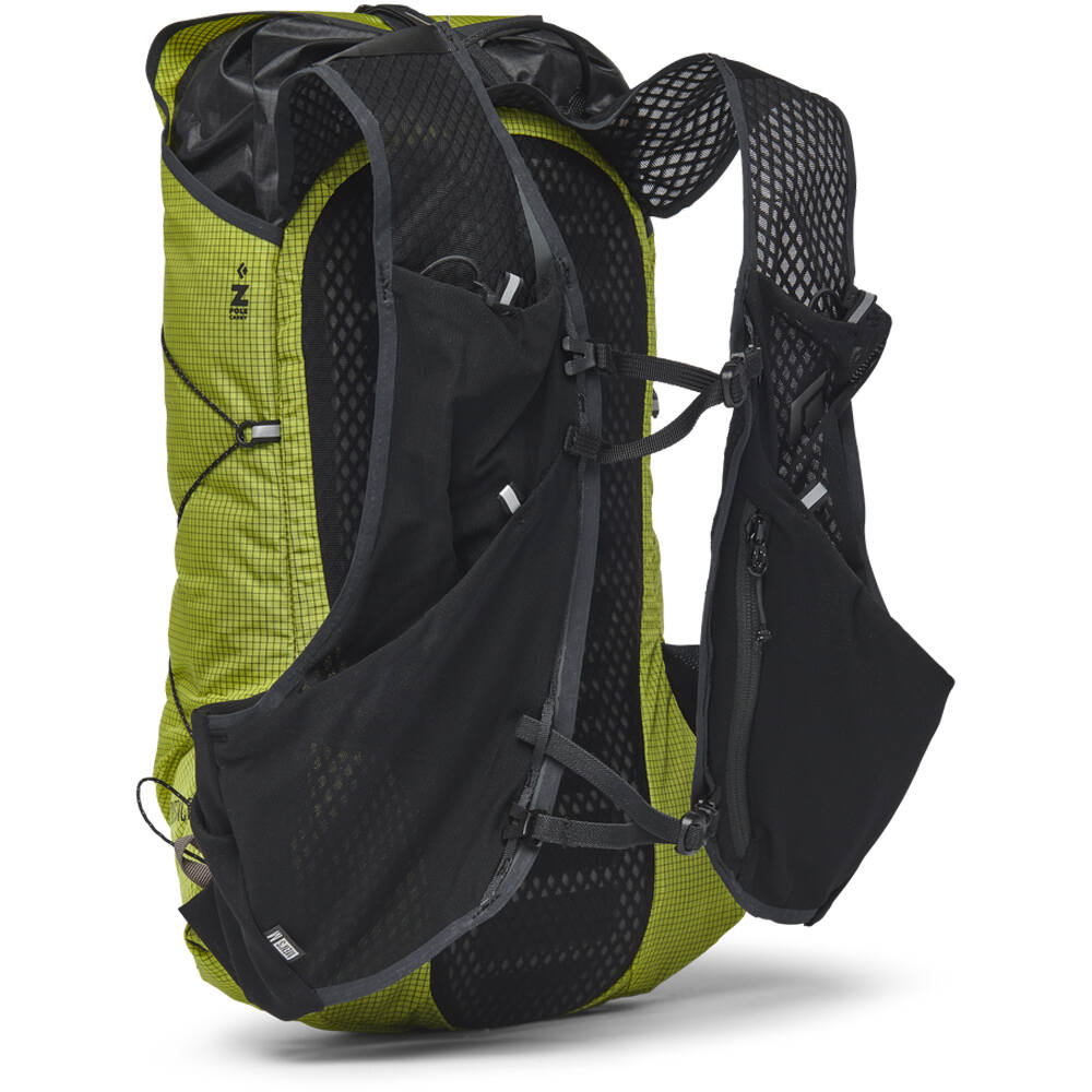 Black Diamond mochila montaña DISTANCE 15 BACKPACK 01