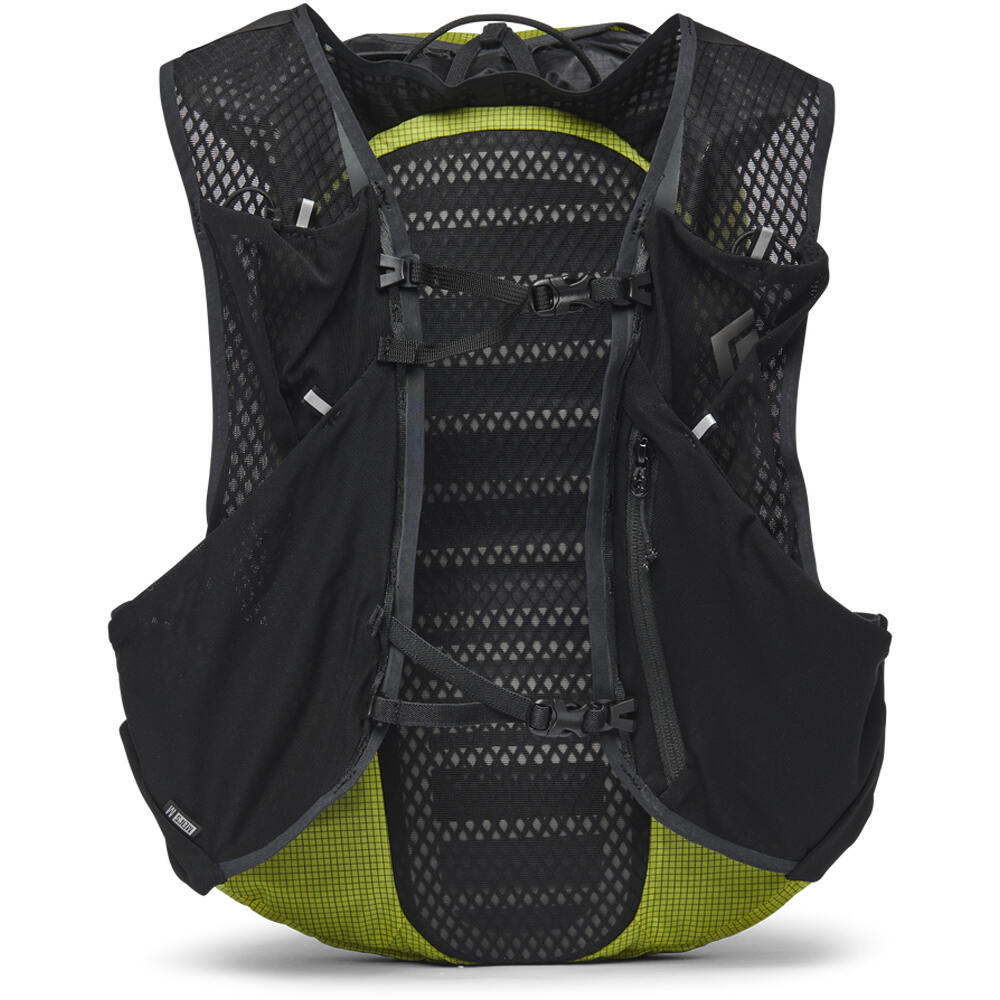 Black Diamond mochila montaña DISTANCE 15 BACKPACK 02