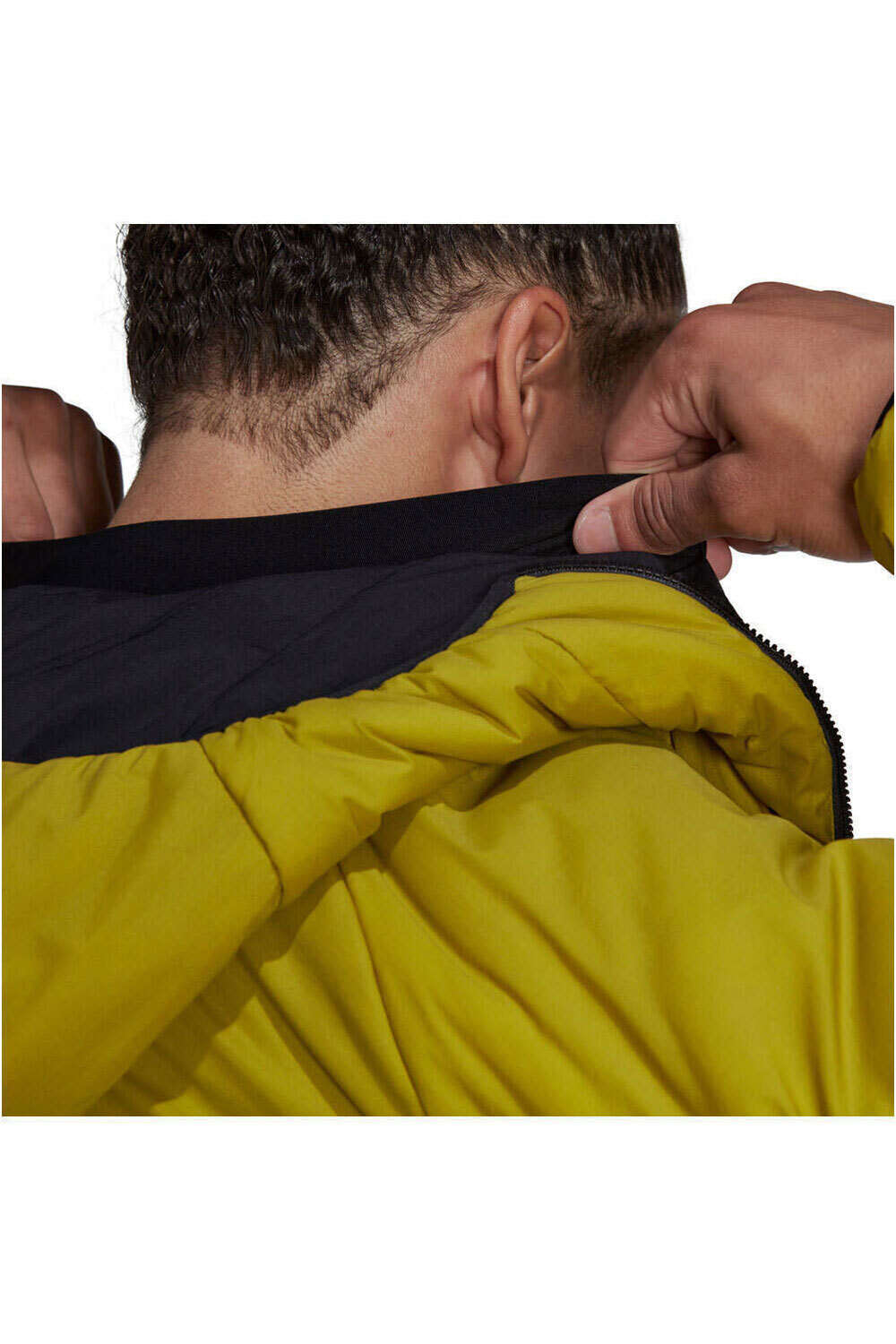 adidas chaqueta outdoor hombre TRK PRIMA HD J vista detalle