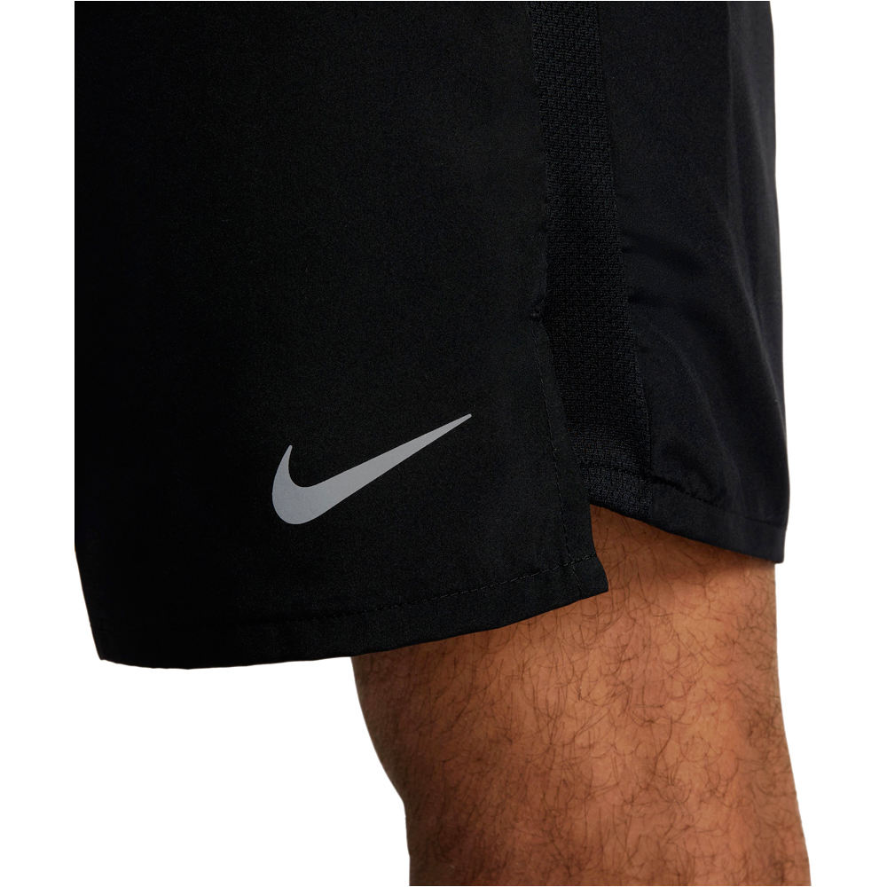 Nike pantaloneta técnica hombre M NK DF CHALLENGER 72IN1 SHORT 03