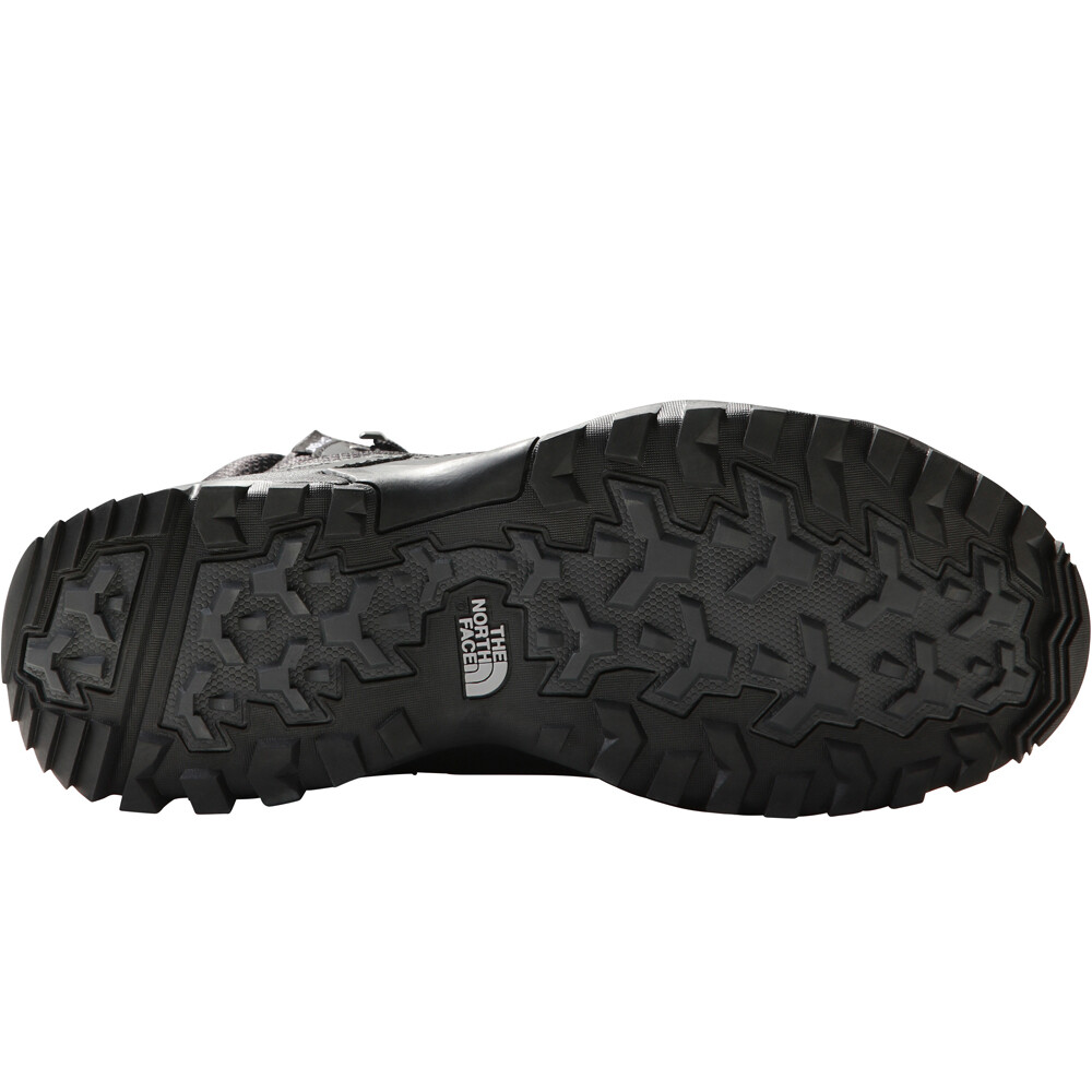 The North Face bota trekking hombre M STORM STRIKEIII WP vista trasera