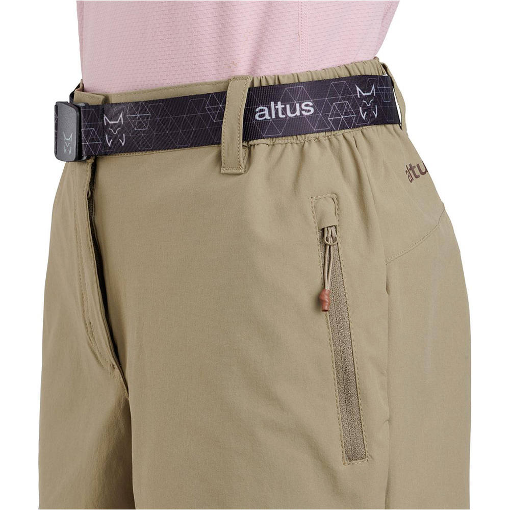 Altus pantalón corto montaña mujer KAURI vista detalle