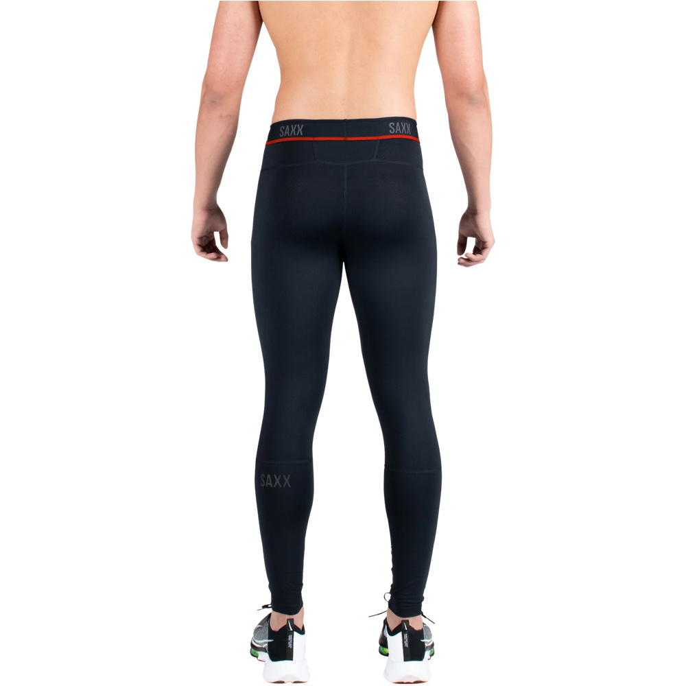 Saxx malla larga running hombre KINETIC LIGHT-COMPRESSION MESH TIGHT vista trasera