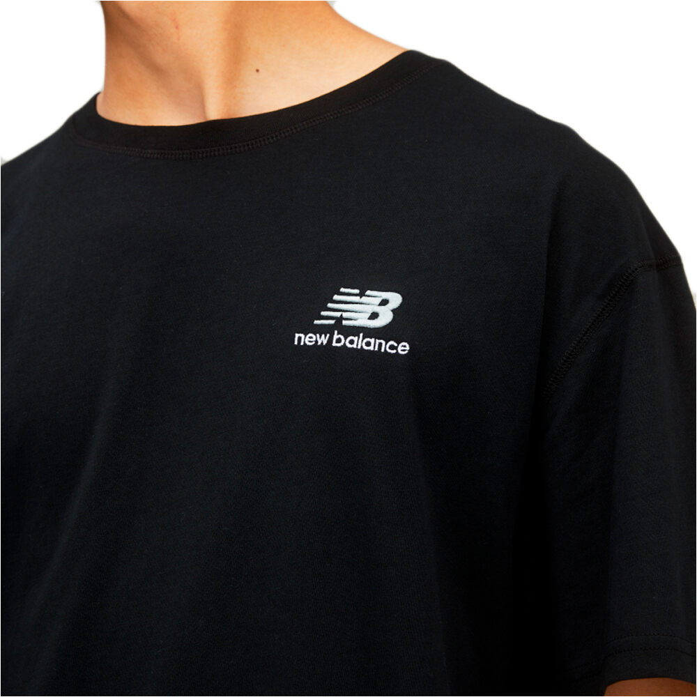 New Balance camiseta manga corta hombre Uni-ssentials vista detalle