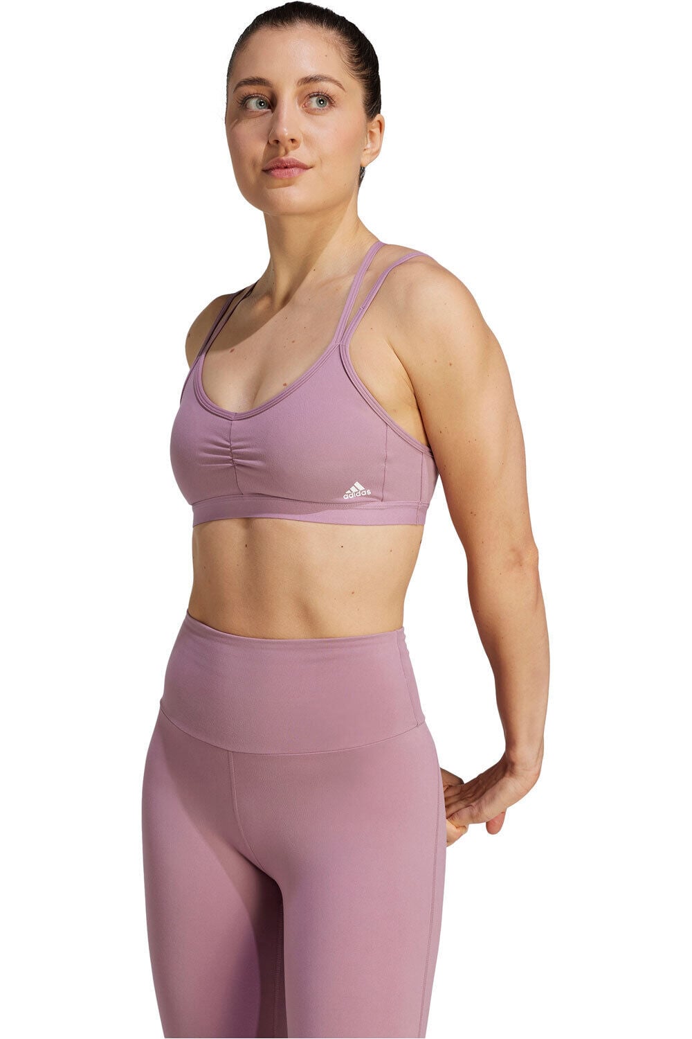 adidas yoga essentials light-support sujetadores deportivos