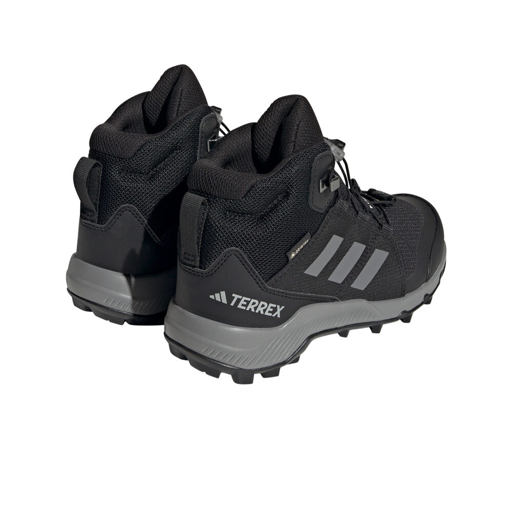 adidas bota trekking niño _3_TERREX MID GTX K vista trasera