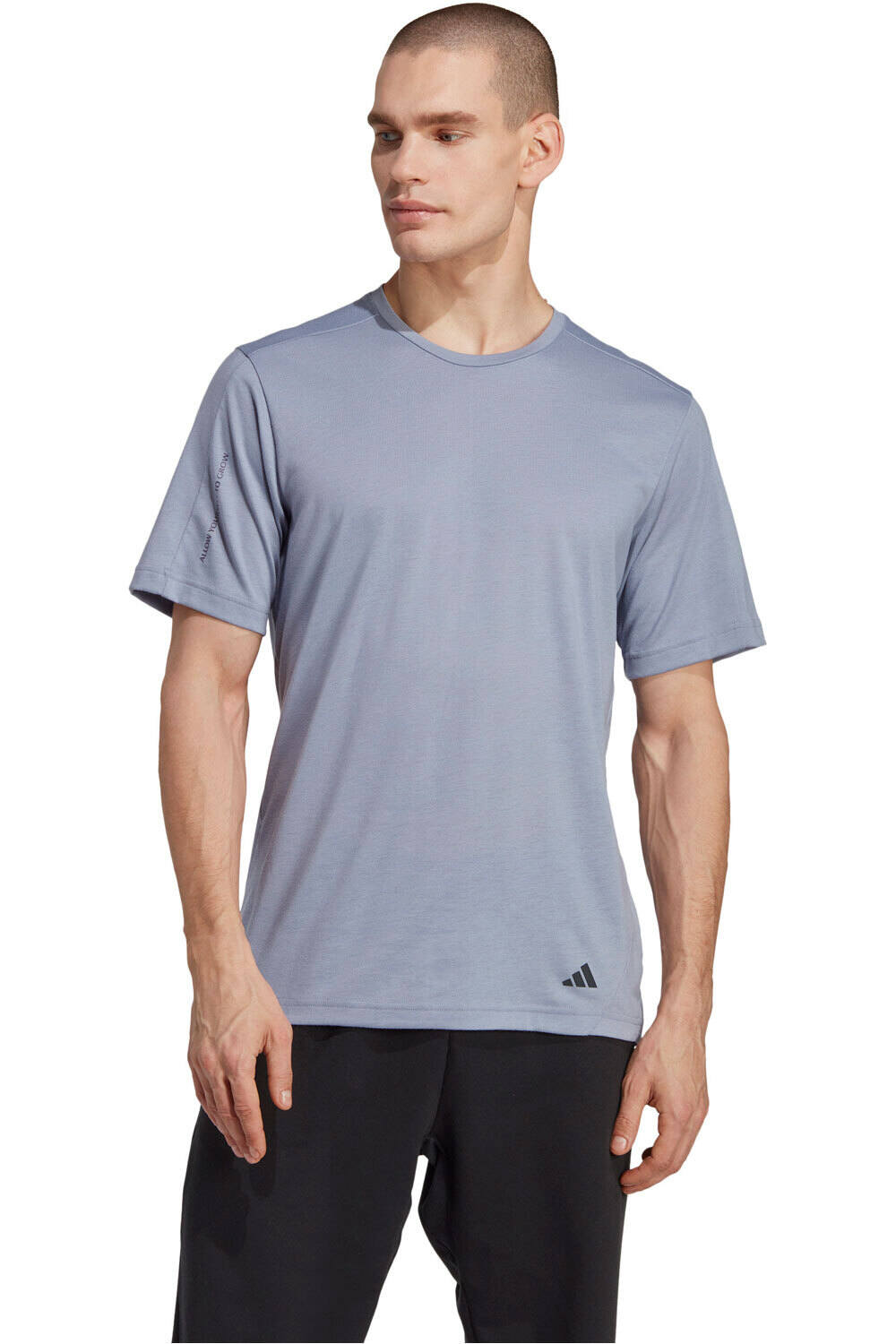 adidas camiseta fitness hombre YOGA BASE TEE vista frontal