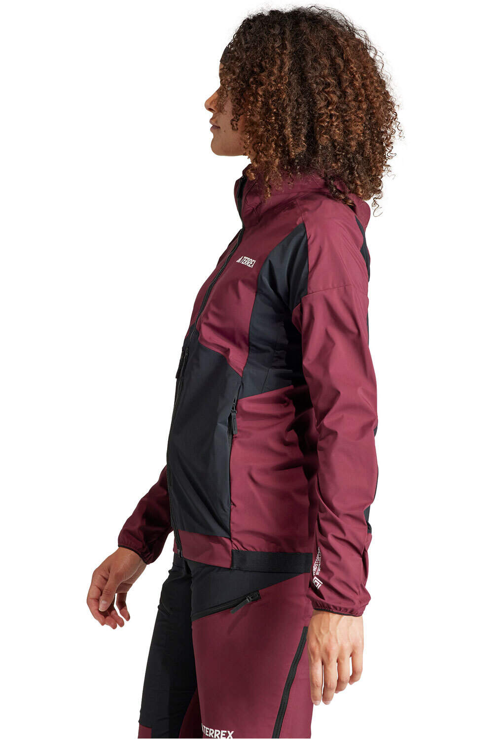 adidas chaqueta softshell mujer W TRK SOSH JA vista trasera