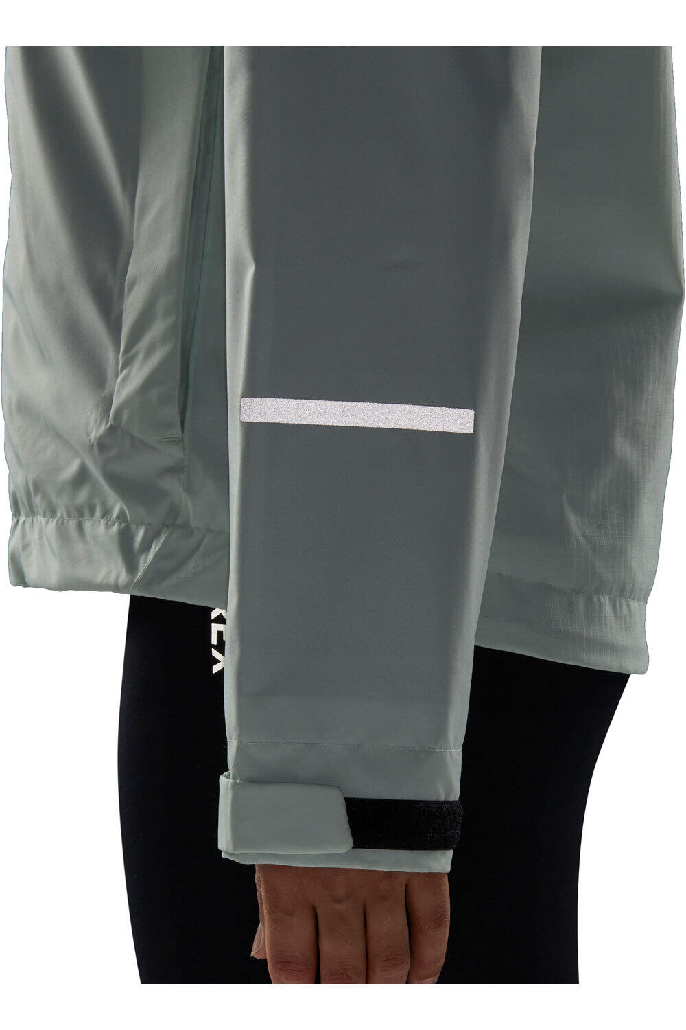 adidas chaqueta impermeable mujer W MT RR Jak 2.0 vista detalle