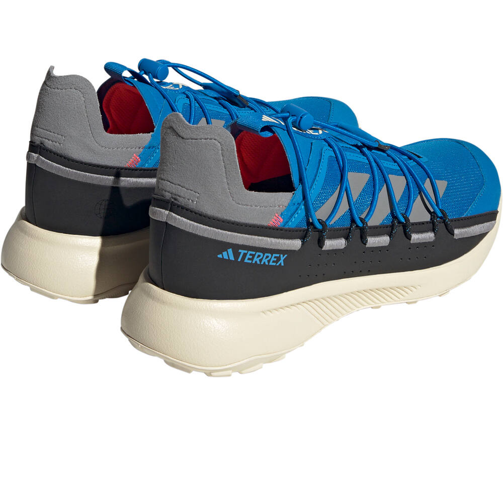 adidas zapatilla trekking hombre TERREX VOYAGER 21 vista trasera