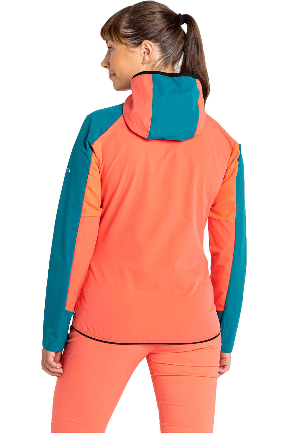 Dare2b chaqueta softshell mujer Avidly Softshell vista trasera