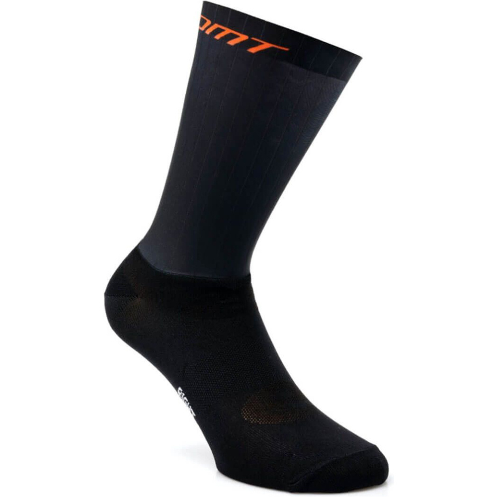 Dmt calcetines ciclismo Aero Race Sock vista frontal
