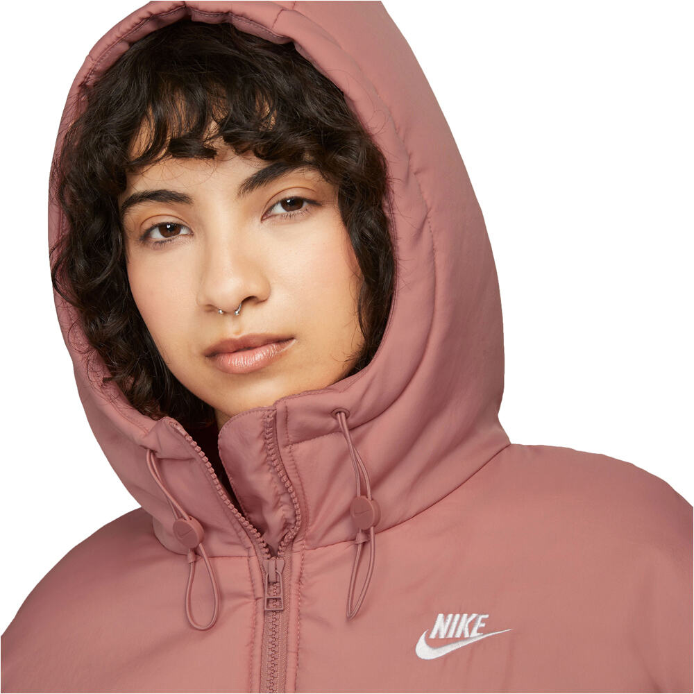 Nike chaquetas mujer W NSW ESSTL THRMR CLSC PUFFER vista detalle