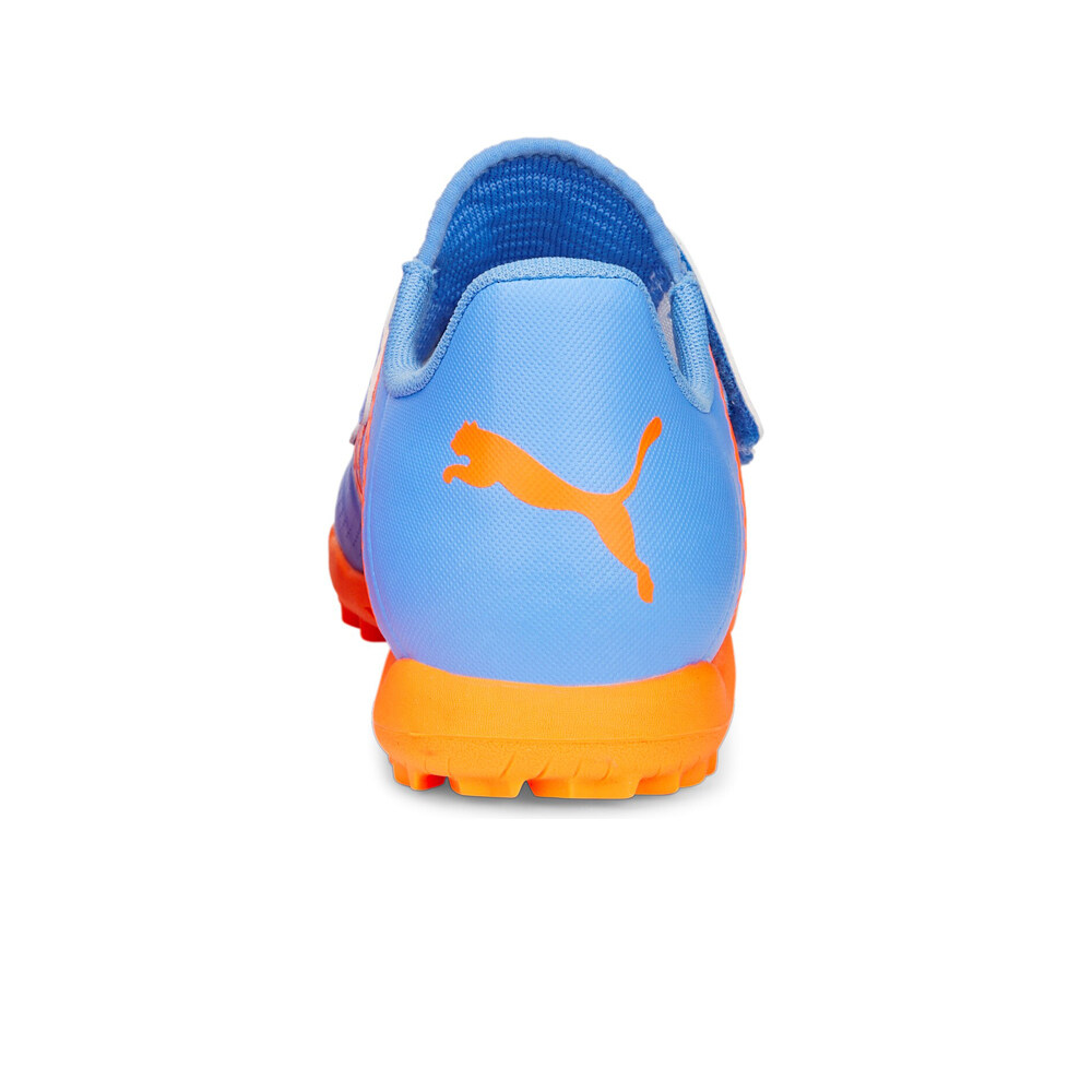 Puma botas de futbol niño multitaco y terreno duro FUTURE PLAY TT V Jr vista trasera