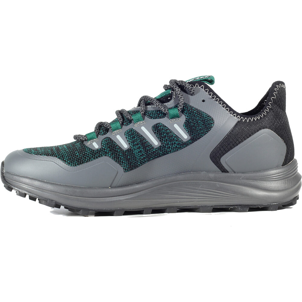 Hi Tec zapatilla trekking hombre Trek WP vista superior