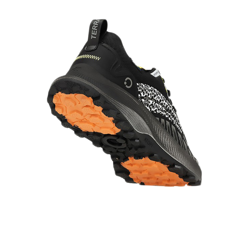 Atom zapatillas trail hombre AT117 puntera