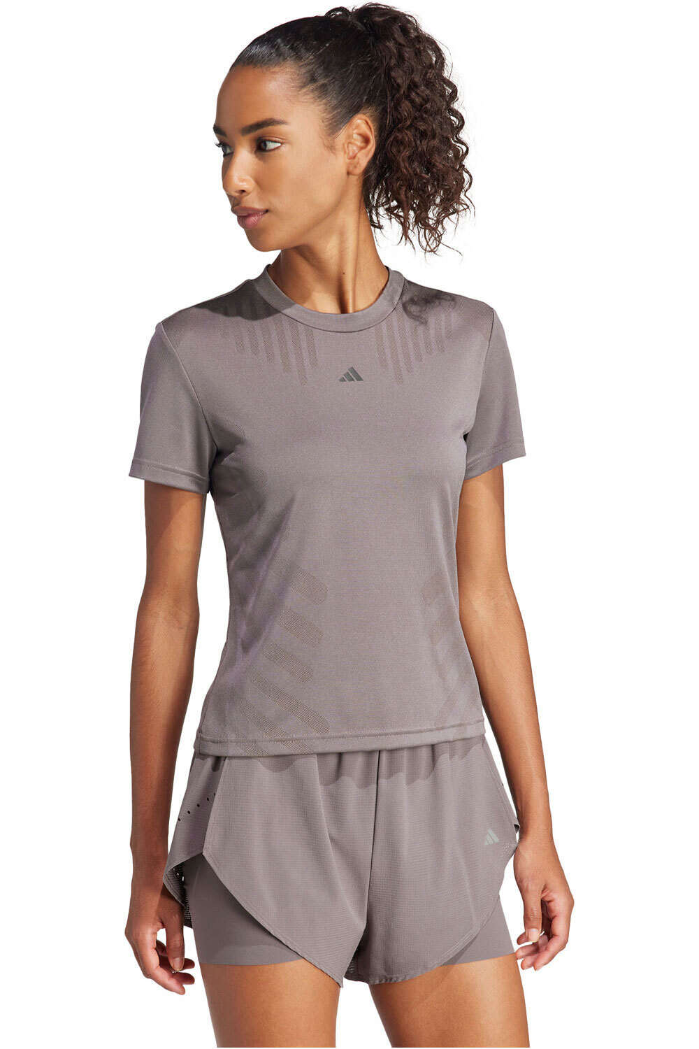 adidas camisetas fitness mujer HR HIIT AIRCH T vista frontal
