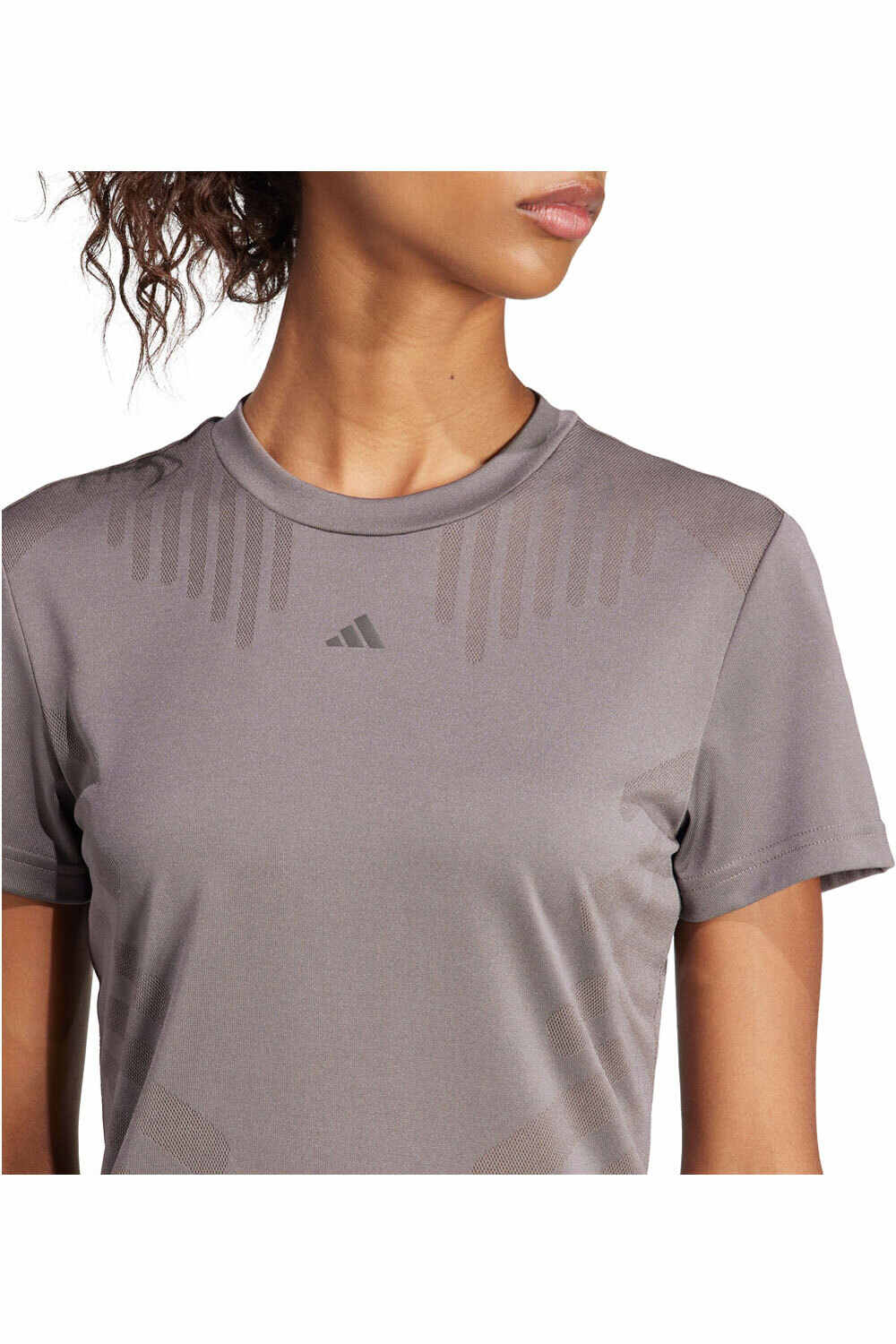 adidas camisetas fitness mujer HR HIIT AIRCH T vista detalle