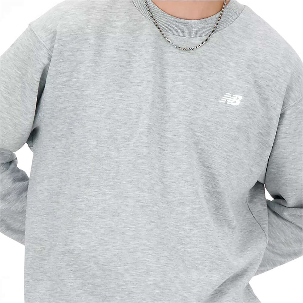 New Balance sudadera hombre Sport Essentials French Terry Crew 03