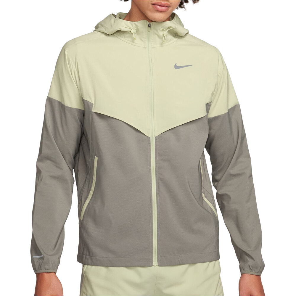 Nike CHAQUETA TRAIL RUNNING HOMBRE M NK IMP LGHT WINDRNNER JKT vista frontal