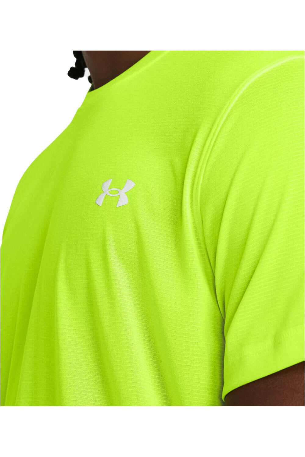 Under Armour camiseta técnica manga corta hombre UA STREAKER TEE vista detalle